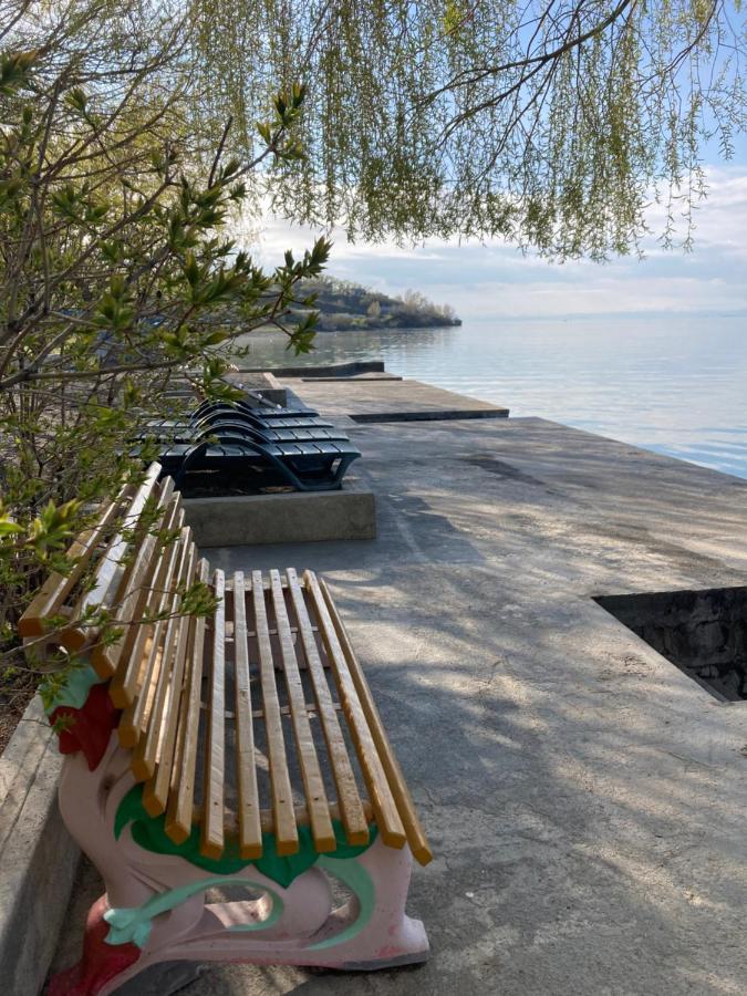Edem Sevan Exteriér fotografie