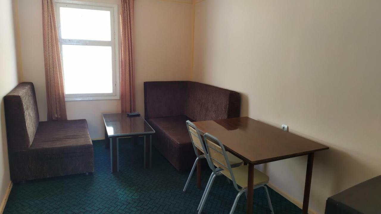 Edem Sevan Exteriér fotografie